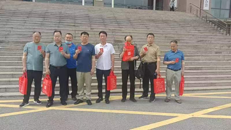 “熱血傳遞愛，奉獻(xiàn)踐初心”—裕農(nóng)公司組織參與無償獻(xiàn)血活動(dòng)